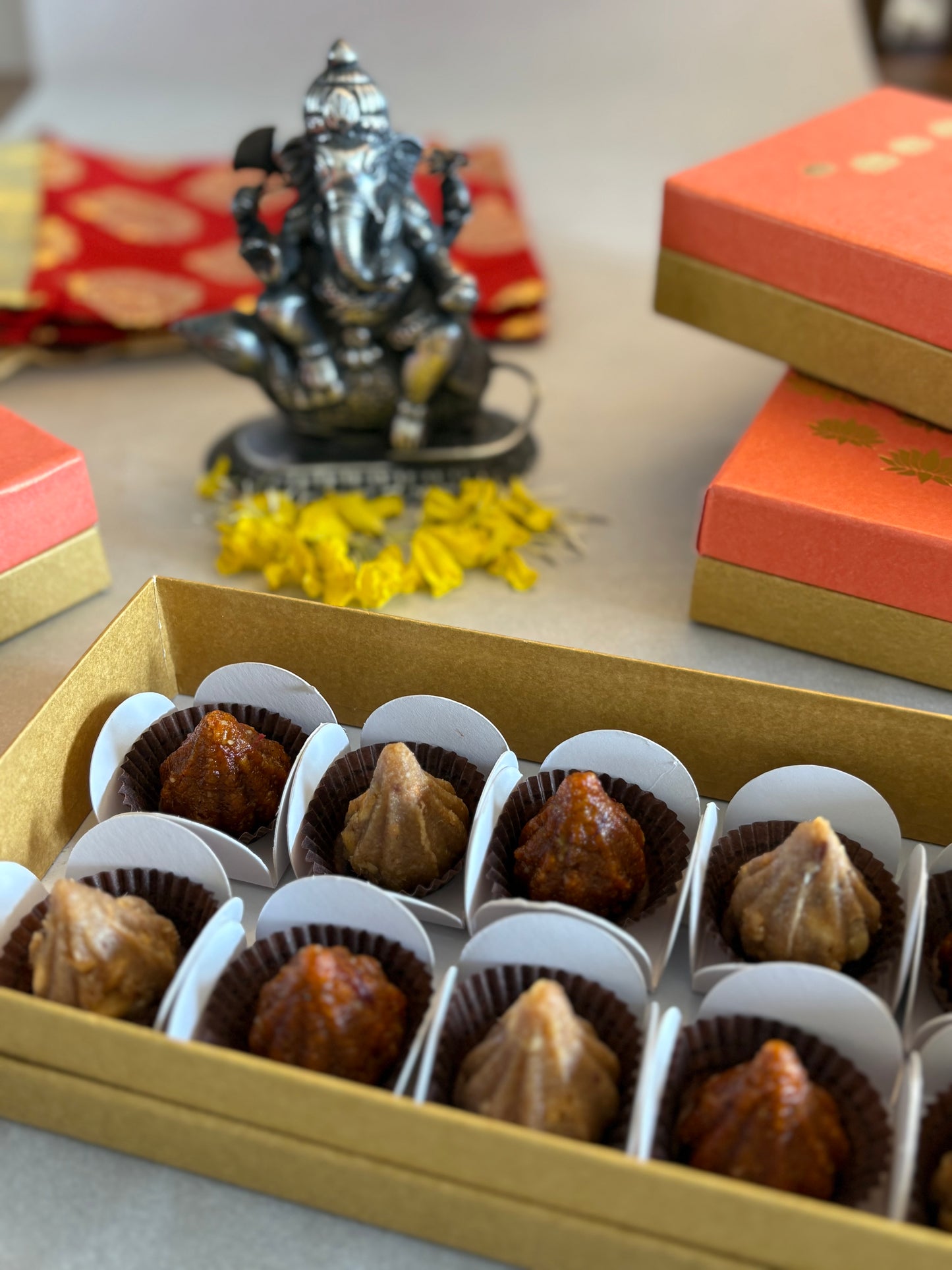 Box of 10 PCs of sugar free Modaks